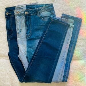 BUNDLE of THREE JEANS ✨ SIZE LARGE ✨